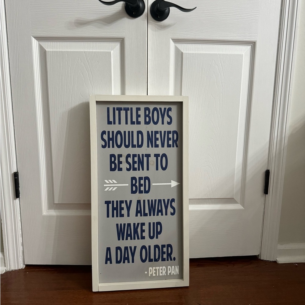 Little boy nursery decor